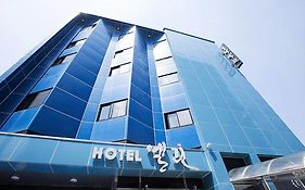 Elin Hotel Jeju