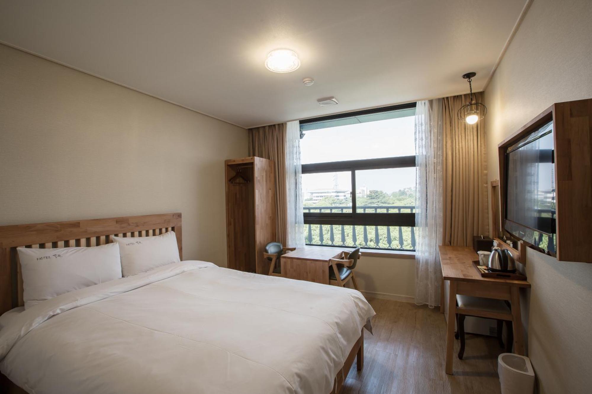 Elin Hotel Jeju Room photo