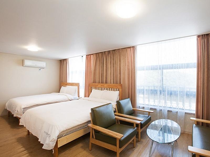 Elin Hotel Jeju Exterior photo