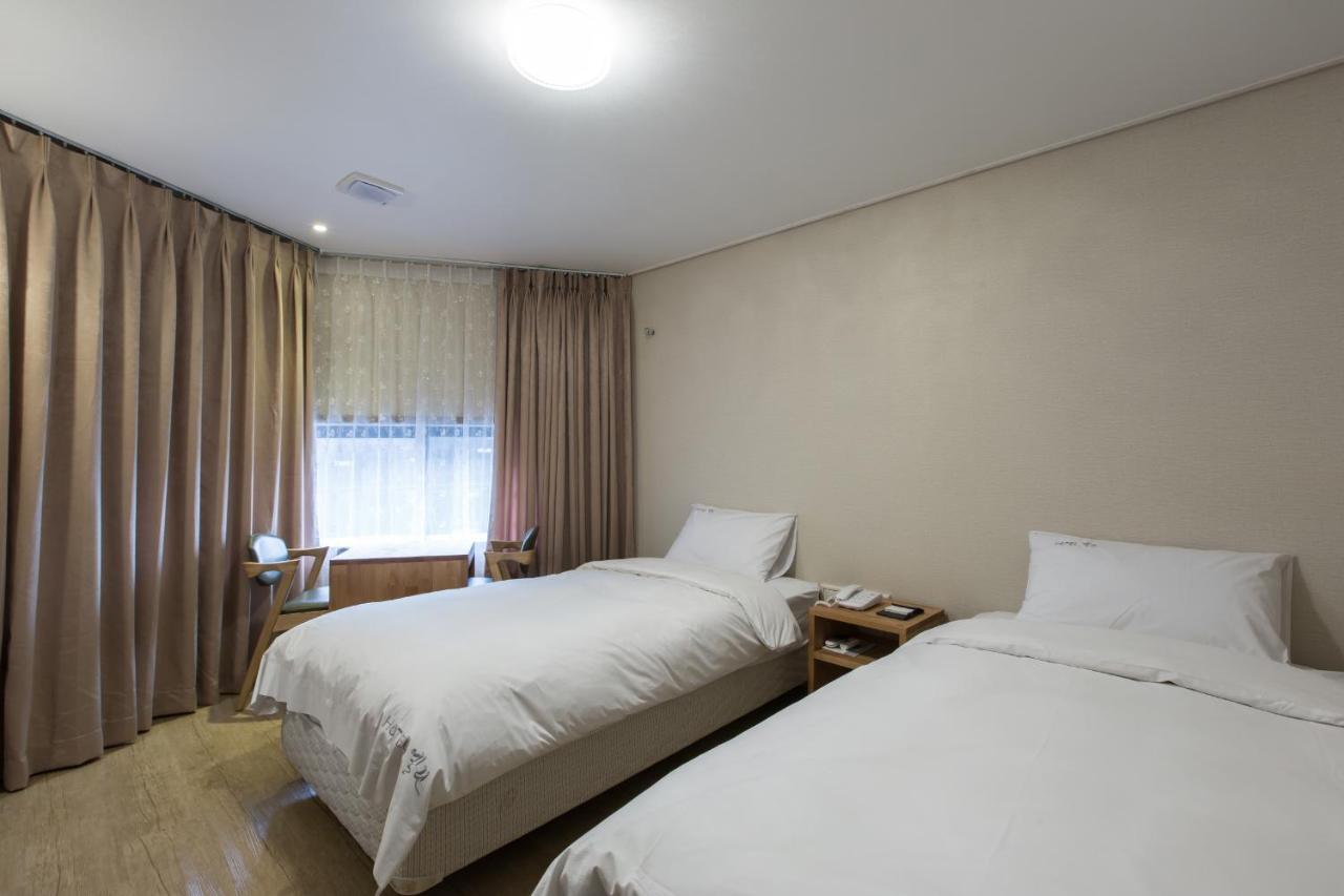 Elin Hotel Jeju Exterior photo